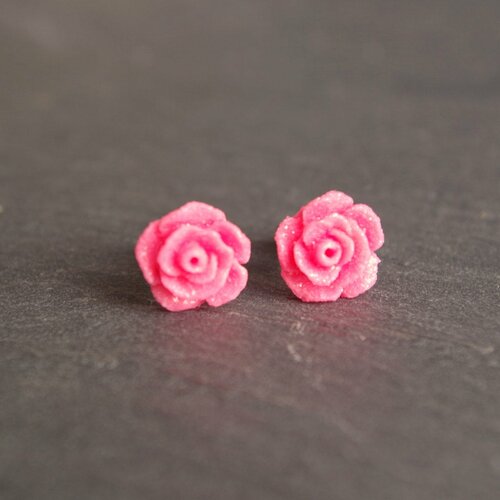 Boucles d'oreilles roses clous d'oreilles boucles d'oreilles avec des roses roses roses fleurs roses bijou hypoallergénique