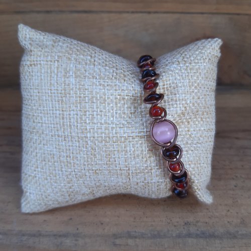 Bracelet en cuivre "quartz rose" fait main.