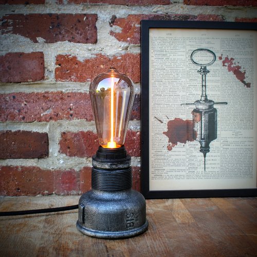 Lampe de chevet à poser style industriel