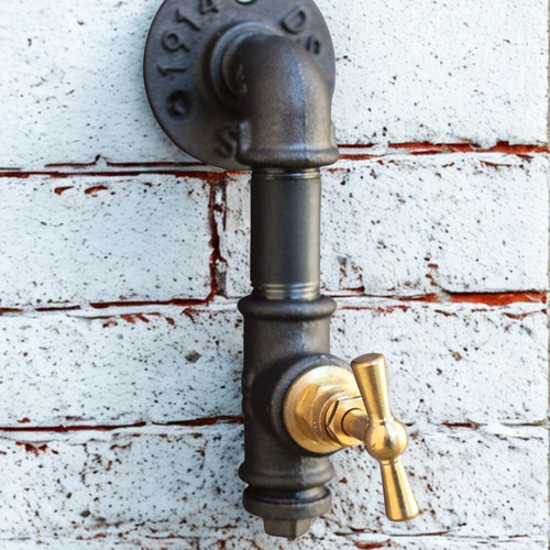 Patère industrielle avec robinet en laiton – crochet mural en fonte – porte manteau vintage – déco loft