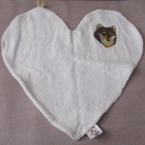 Essuie-pattoune coeur loup