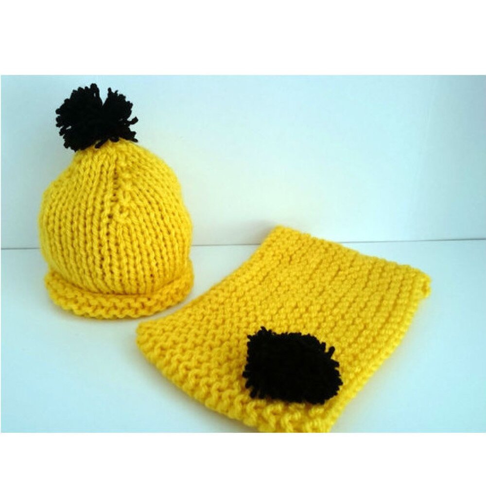 Bonnet Et Snood Pour Bebe 0 3 Mois Un Grand Marche