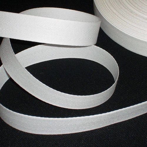 Ruban sergé coton blanc 2 cm. 