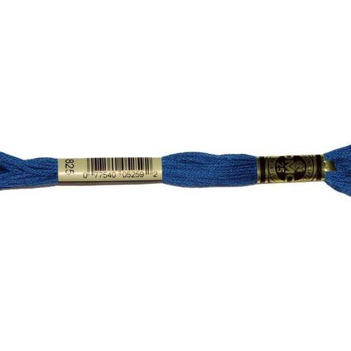 Fil dmc n°825, mouliné spécial, échevette de coton bleu, à broder . 