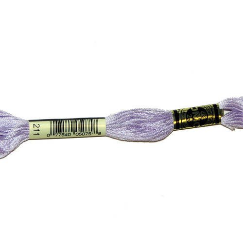 Fil dmc n°211, mouliné spécial, échevette de coton violet mauve clair, à broder . 
