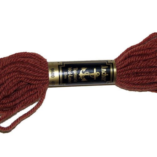 Laine anchor n°9600, échevette de laine pour la confection de tapisseries. 