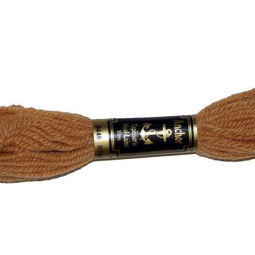Laine anchor n°9446, échevette de laine pour la confection de tapisseries. 