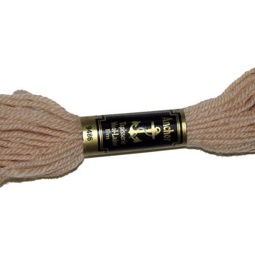 Laine anchor n°9486, échevette de laine pour la confection de tapisseries. 