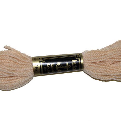 Laine anchor n°9442, échevette de laine pour la confection de tapisseries. 