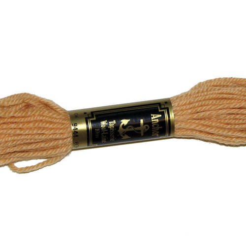 Laine anchor n°9444, échevette de laine pour la confection de tapisseries. 