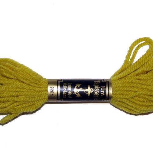 Laine anchor n°9284, 1 échevette de laine pour la confection de tapisseries. 