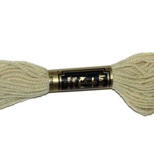Laine anchor n°9302, 1 échevette de laine pour la confection de tapisseries. 