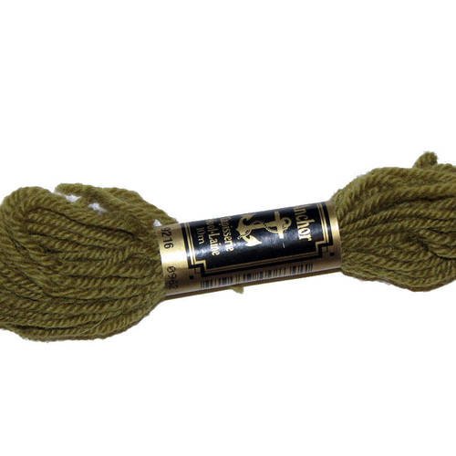 Laine anchor n°9216, 1 échevette de laine pour la confection de tapisseries. 
