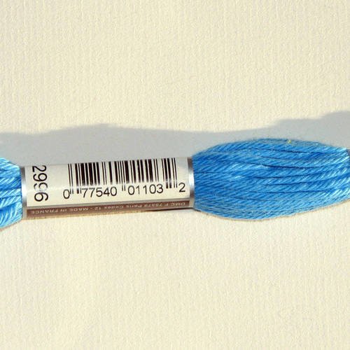 Dmc n°2996, échevette de coton bleu pour tapisserie et canevas
