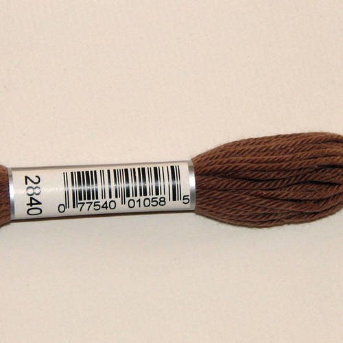 Dmc n°2840, échevette de coton marron pour tapisserie et canevas