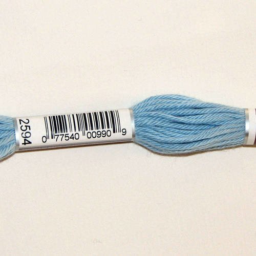 Dmc n°2594, échevette de coton bleu pour tapisserie et canevas