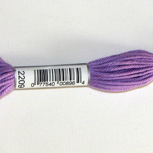 Dmc n°2209, échevette de coton violet pour tapisserie et canevas