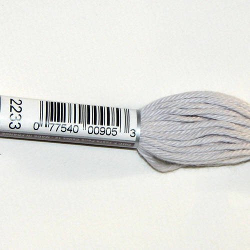 Dmc n°2233, échevette de coton gris pour tapisserie et canevas