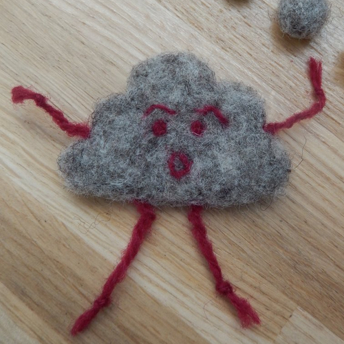 Magnet en laine feutrée petit nuage