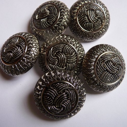 6 beaux boutons style art deco, en plastique aspect metal argente