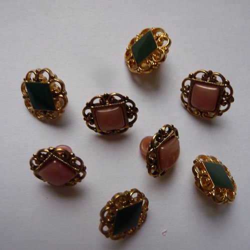 Ensemble de 8 boutons anciens dorés, forme fleur avec pastille de couleur