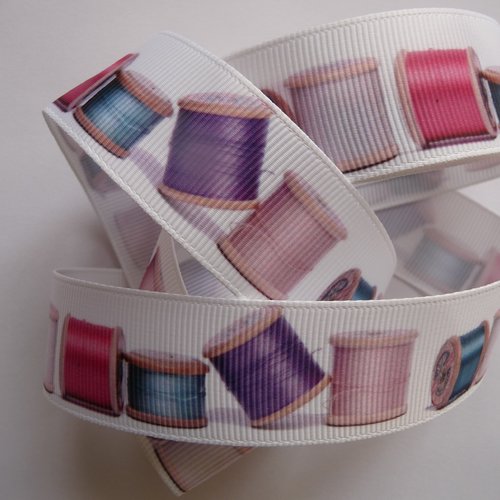 Ruban gros grain fond blanc avec motifs bobines de fils - largeur 2,5 cm - couture, embellissements, customisation, petites finitions