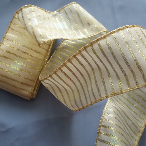 Ruban fêtes, noël, décoration, blanc cassé avec rayures or, bords rigides - grande largeur