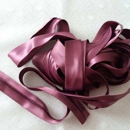 Galon biais satiné lie de vin - 1 m x 2 cm - travaux couture, customisation, finitions, décoration