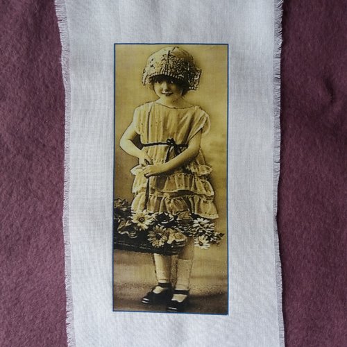 Transfert textile enfant rétro fillette avec panier -  vintage - créations textiles, customisation, collages,