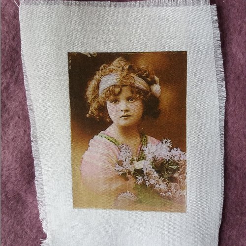 Transfert textile enfant rétro fillette avec fleurs -  vintage - créations textiles, customisation, collages,