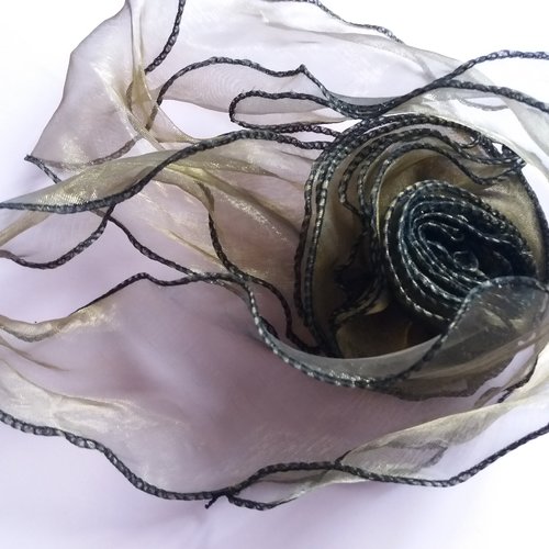 Grosse fleur à suspendre en organza couleur marron - décoration florale, home-déco, embellissements