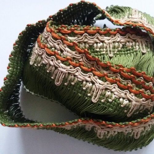 1,75 cm de galon passementerie à franges, vert kaki et beige, largeur 4 cm