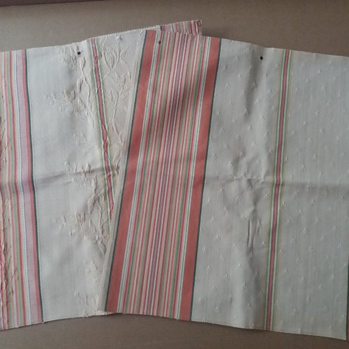 2 panneaux tissu ameublement, coloris jaune et marron - 40 cm x 40 cm