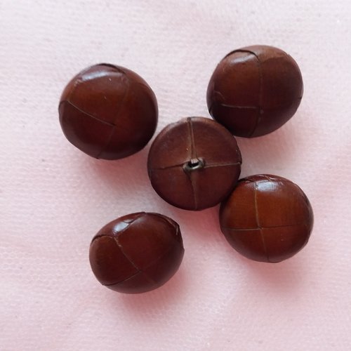 5 gros boutons ronds marron imitation cuir