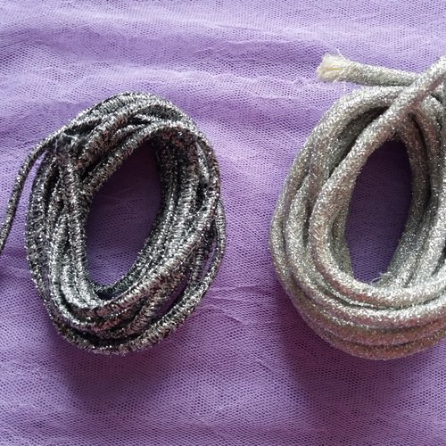2 cordons fils argentés, assez larges, souples et raffinés - emballages, noeuds, loisirs créatifs