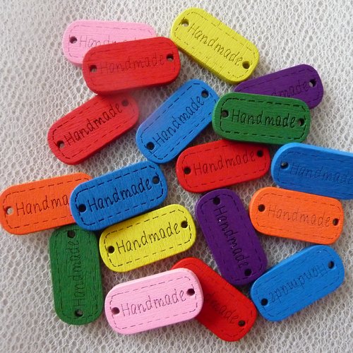 18 etiquettes en bois "handmade", pour scrapbooking, embellissements, loisirs créatifs