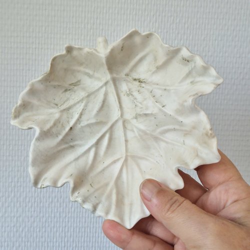 Plateau vide poche feuille d'érable en jesmonite