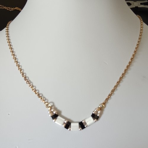 Collier  perles tila  a709
