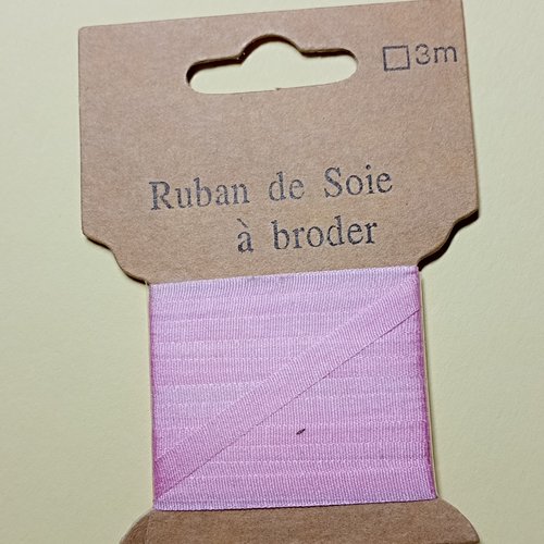 Ruban de soie à broder rose clai