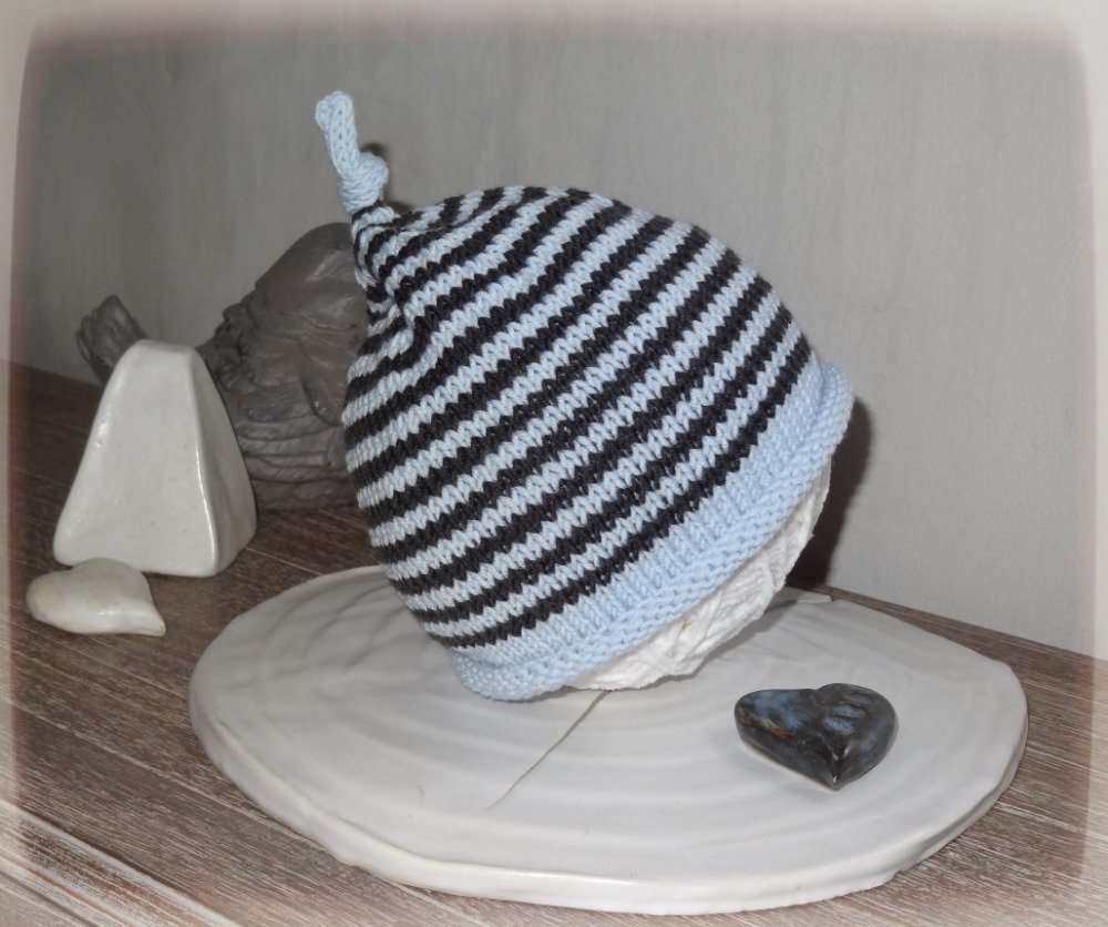 Bonnet Bebe Mixte A Rayures 12 18 Mois Ciel Et Gris Un Grand Marche