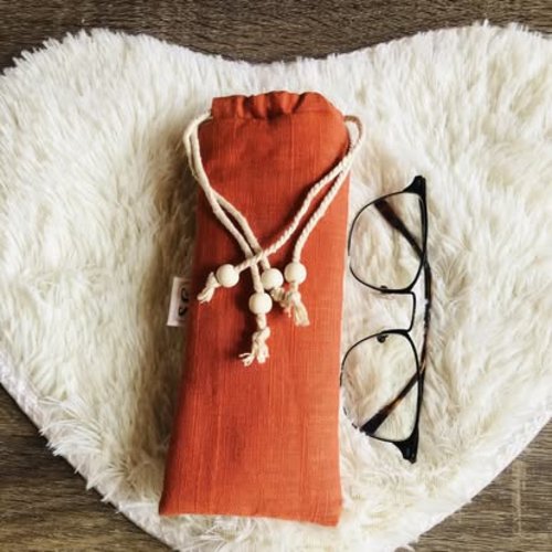 Etui à lunettes