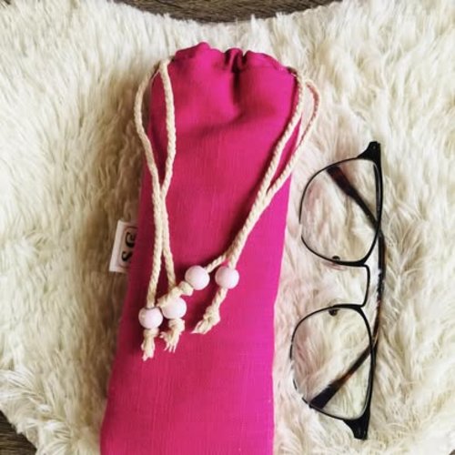Etiui à lunettes