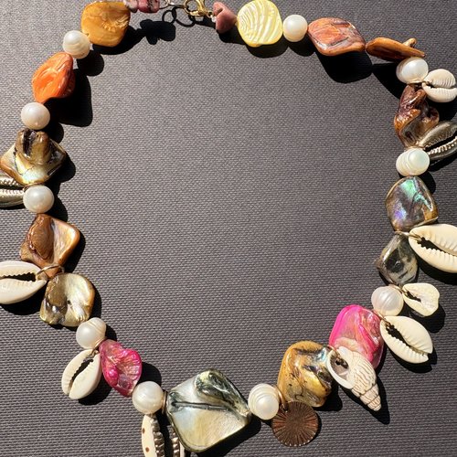 Collier bohème avec perles d’eau douce