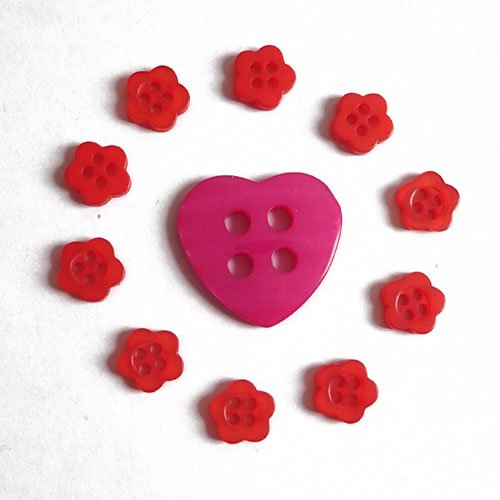 Boutons coeurs roses fleurs orange x 11