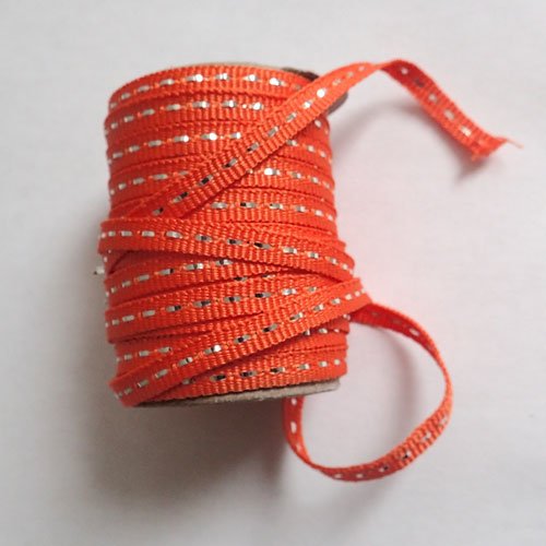 Ruban orange avec fil argenté x 4m