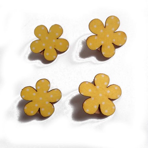 Pinces à linge fleurs jaune x 4