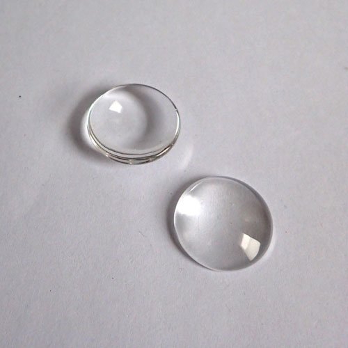 Cabochons en verre transparent 18 mm x 10