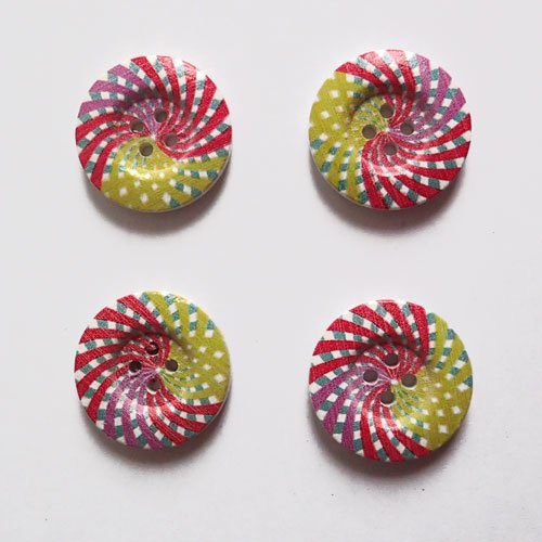 Boutons en bois multicolores x 4