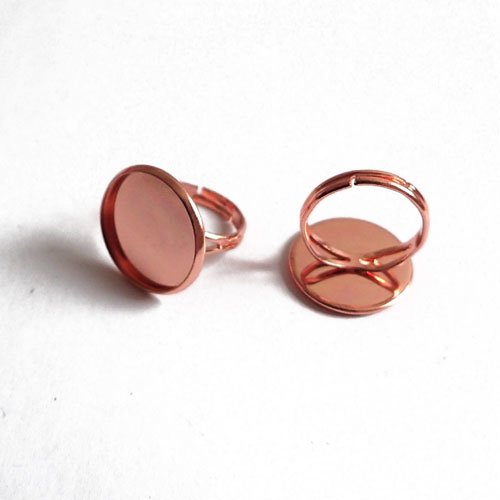 Bagues or rose foncé pour cabochon 18 mm x 2