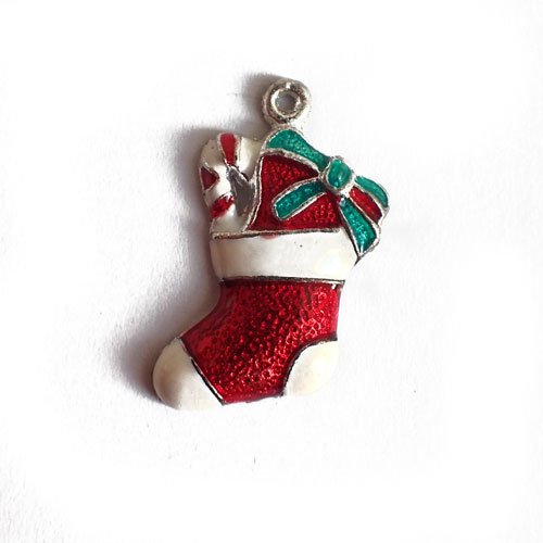 Breloque noël émail botte rouge et blanche à cadeaux